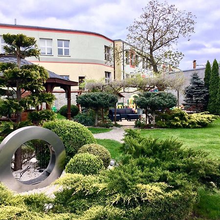Apartamenty I Pokoje „Pod Jedynka” Konstantynów Lódzki Exterior foto