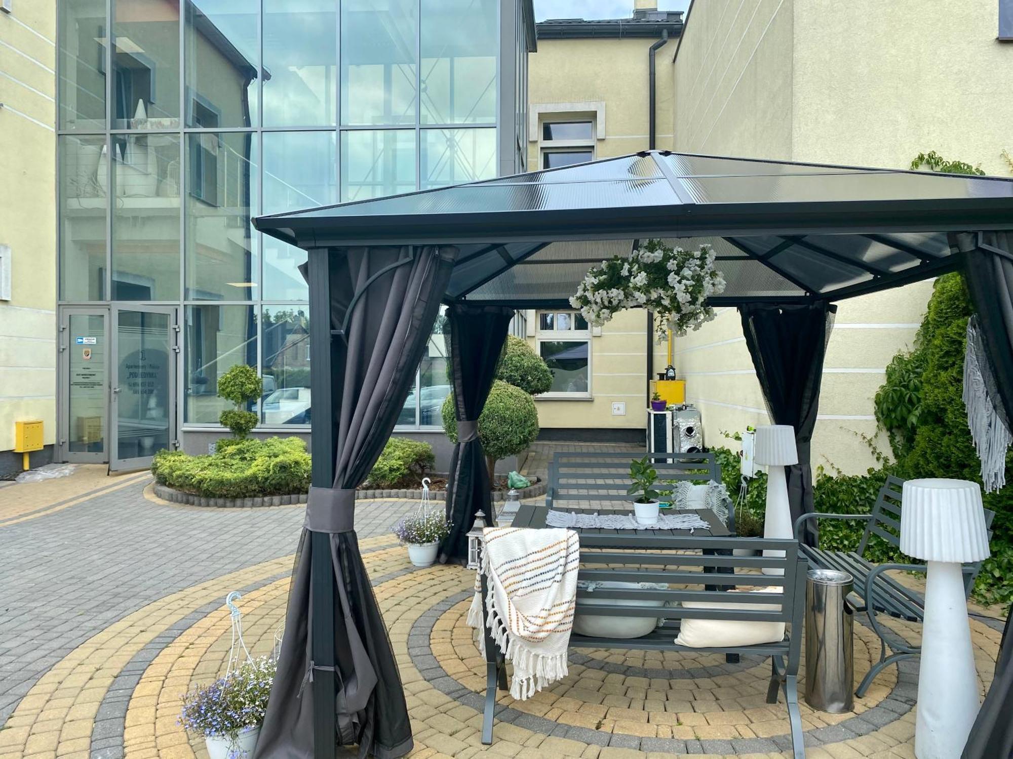 Apartamenty I Pokoje „Pod Jedynka” Konstantynów Lódzki Exterior foto
