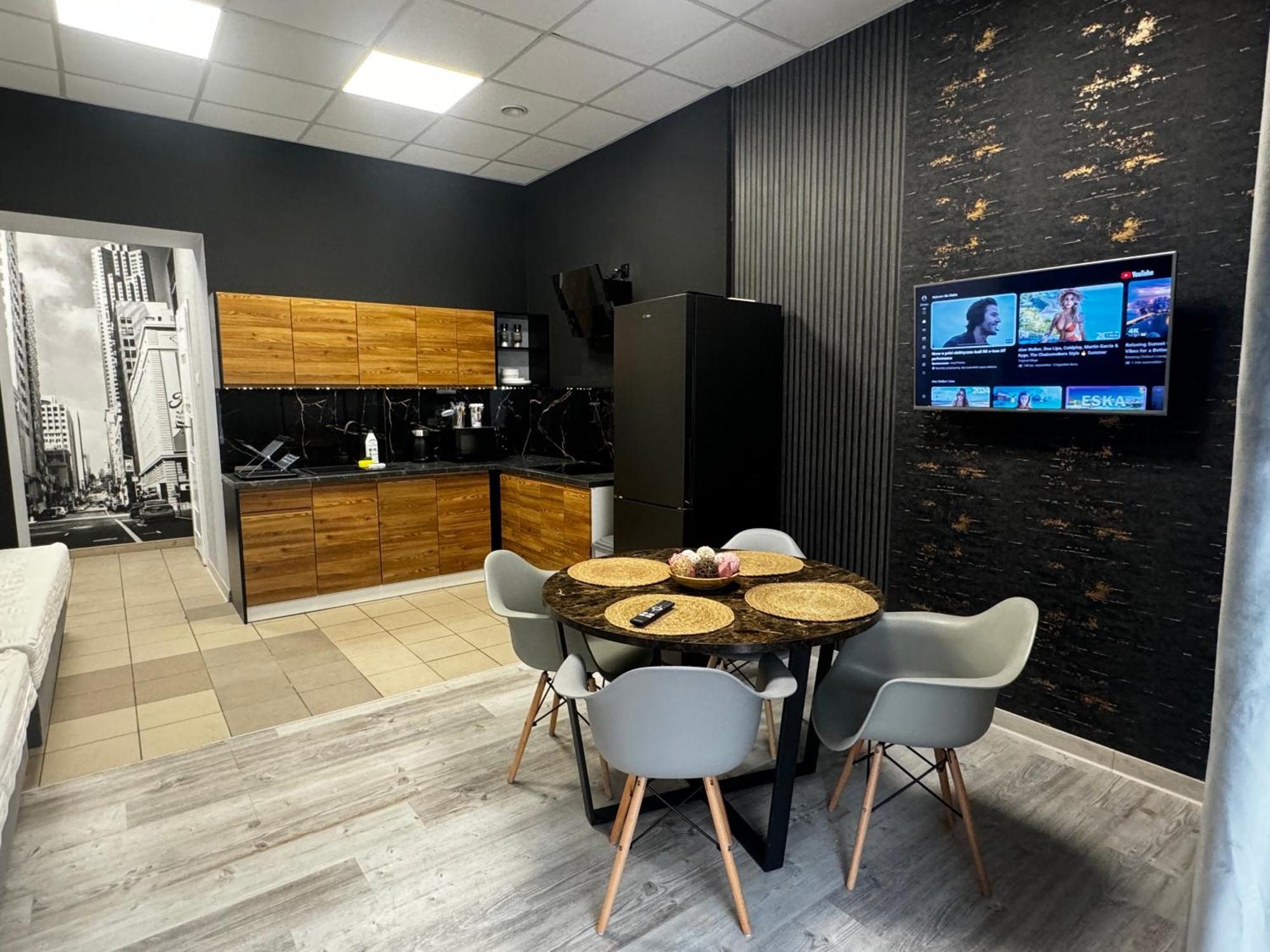 Apartamenty I Pokoje „Pod Jedynka” Konstantynów Lódzki Exterior foto